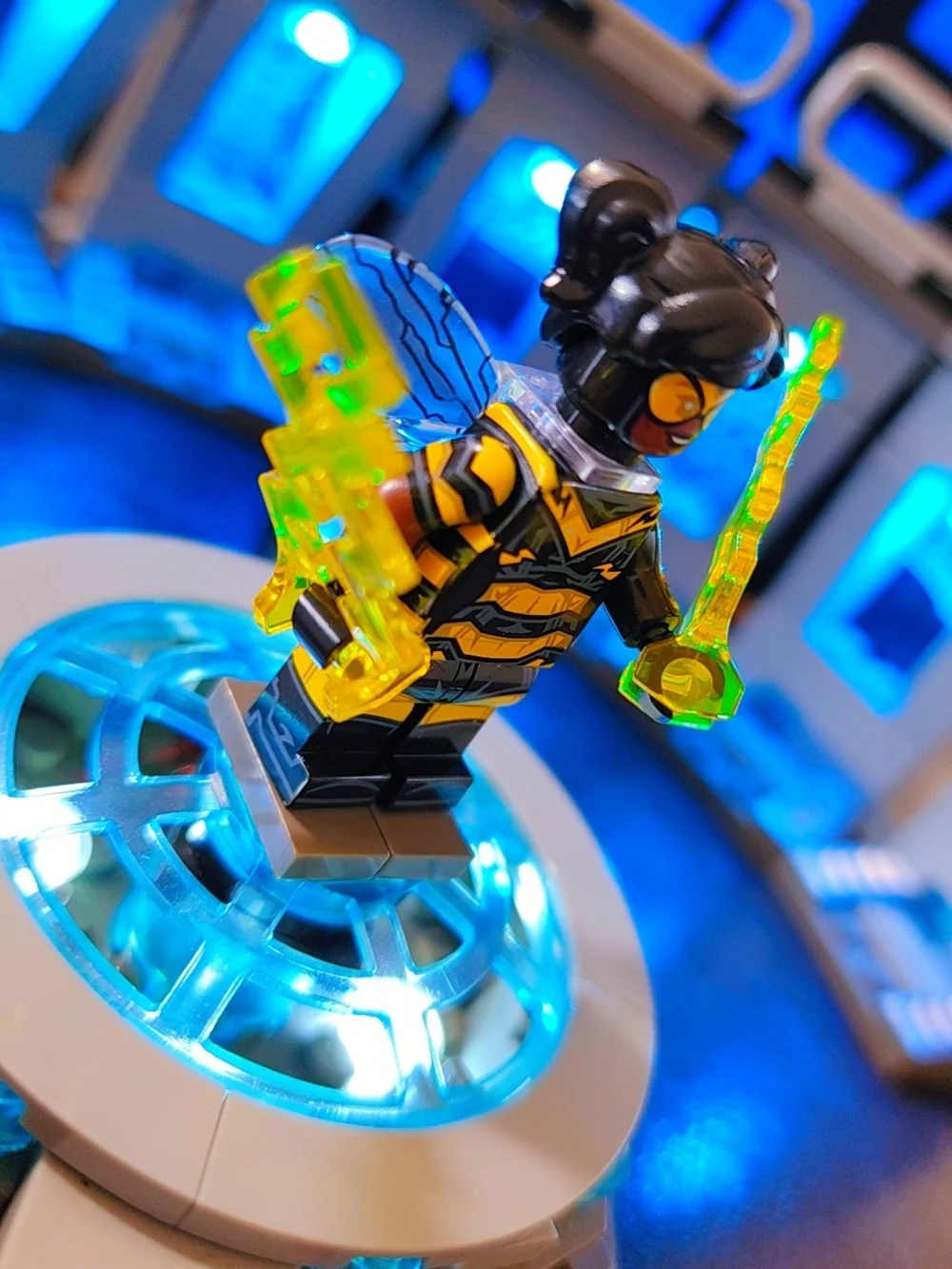 Bumblebee Teen Titans Minifgure Lego Compatible